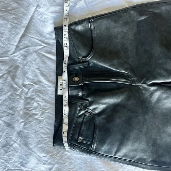 Agolde Sloane Recycled-Leather Jeans - Picture 3 of 8